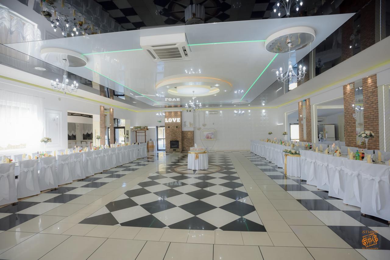 Hotel Zajazdu W Ostrzeszowie المظهر الخارجي الصورة